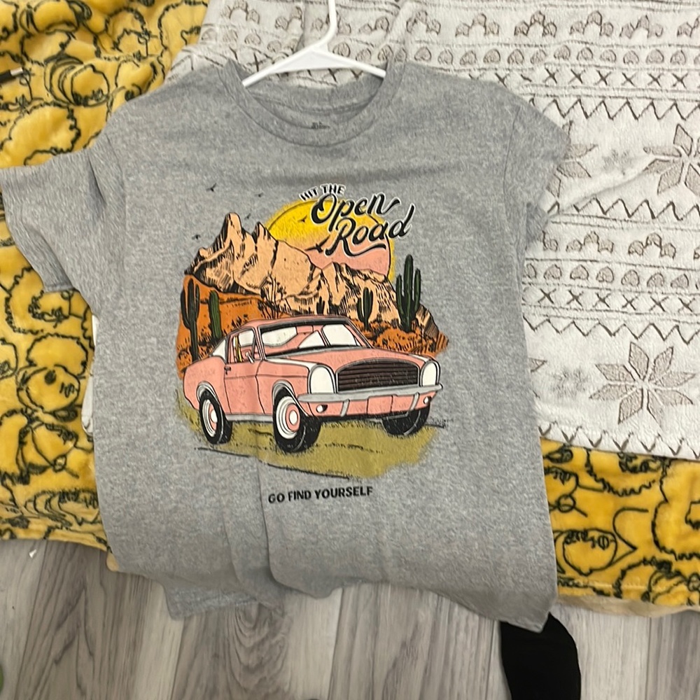 Cute and lightweight shirt